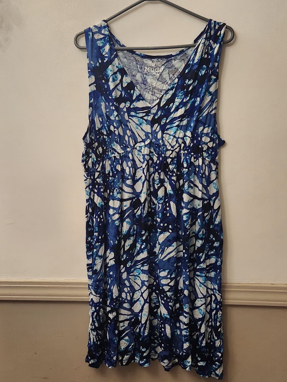 Mudd Blue and White Patterned Midi Dress